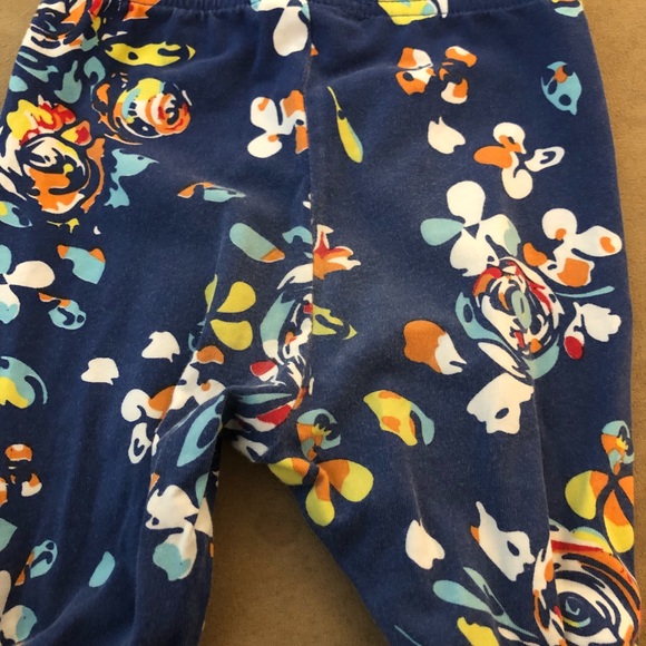 Pearls and Piggytails - Picture 2 of 2